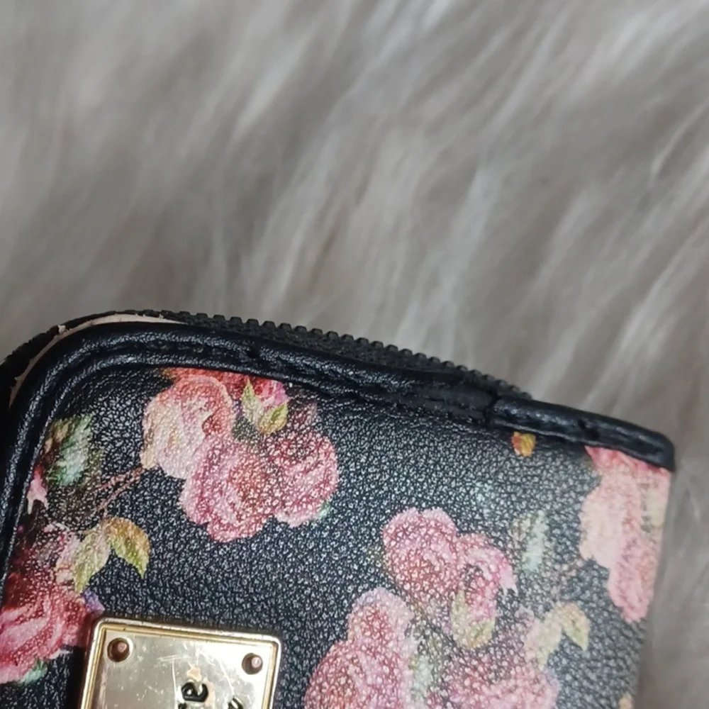 Juicy Couture Wallet